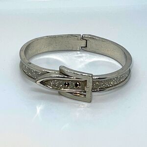 Beautiful Silver Glitter Belt Design Bracelet